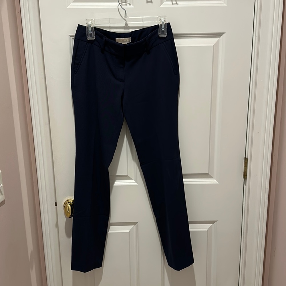 MICHAEL KORS women’s dress pants true navy blue size 2.